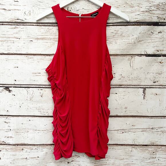 torrid Tops - TORRID Red Ruched Side Razorback Sleeveless Top Size 2